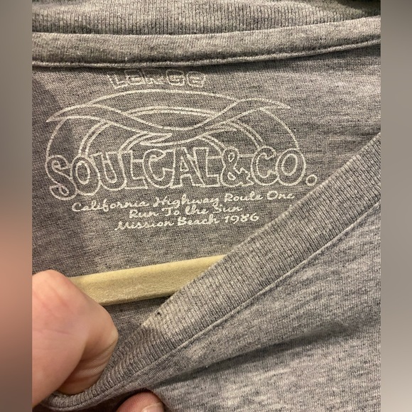 Soulcal ‘Kiss me I’m Irish’ tee - Picture 3 of 4